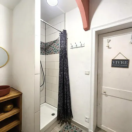 De La Riviere Apartman *